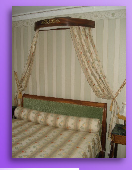 Confection d'un décor de lit